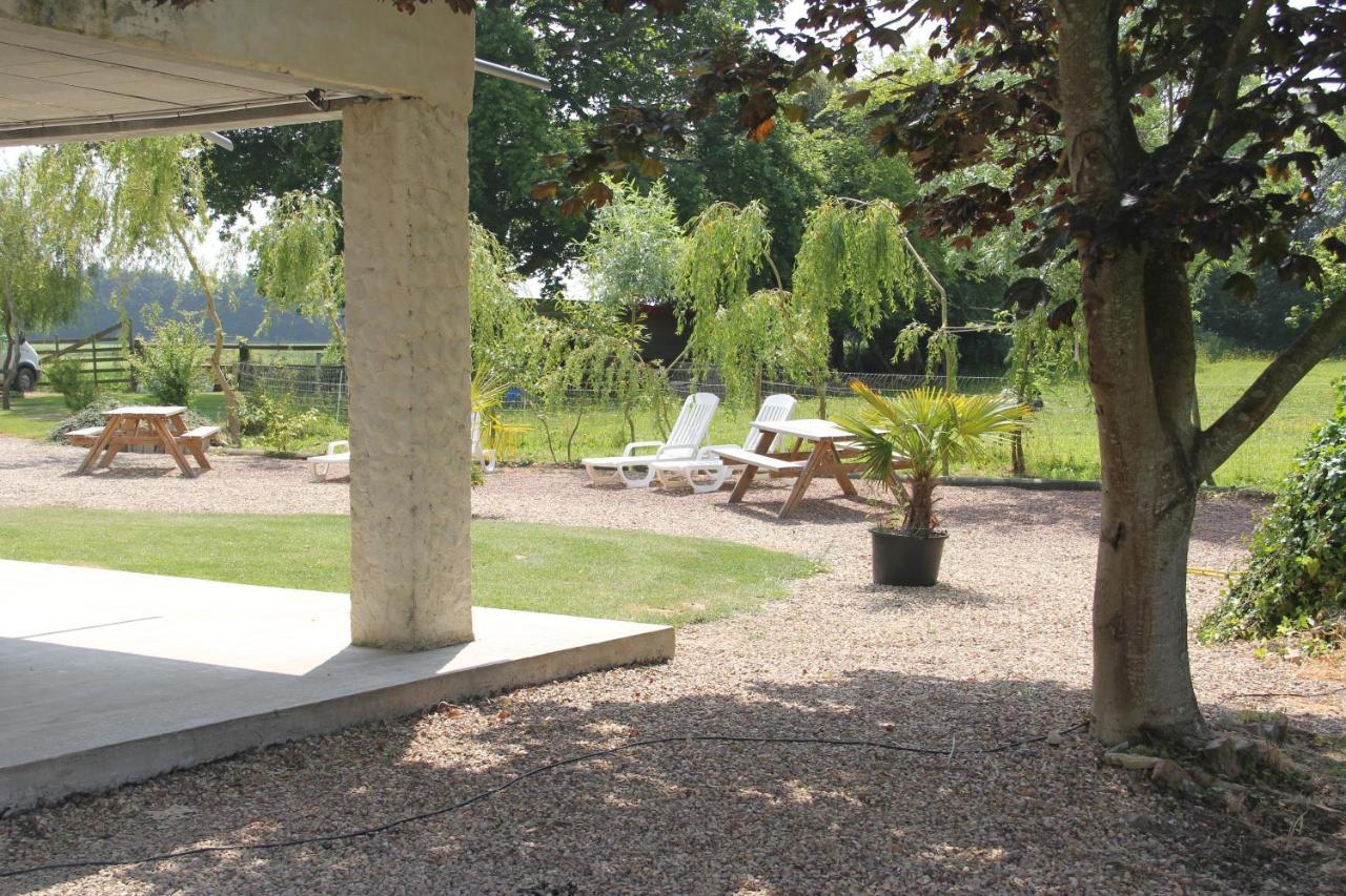 Saint-Martin-des-EntréesLogis Du Grand Pinアパートメント エクステリア 写真